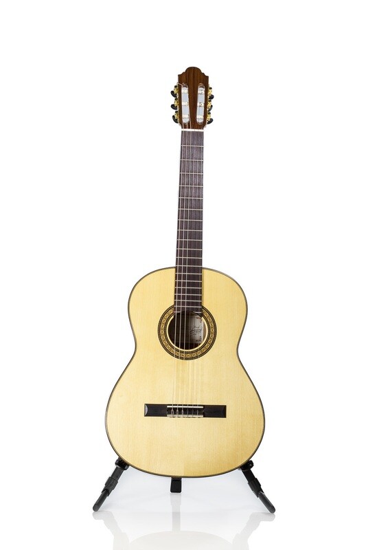 Francisco Navarro Solid Spruce Top - Student Model Classical Guitar - 630mm