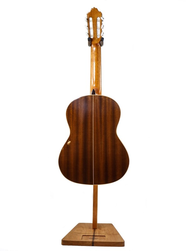 Estevé Requinto/Alto Guitar - 6.004 Solid Cedar top, Sapelly b/s