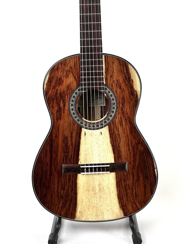 Navarro Tesoro Limited Edition - All Solid Palo Escrito Rosewood - 630mm