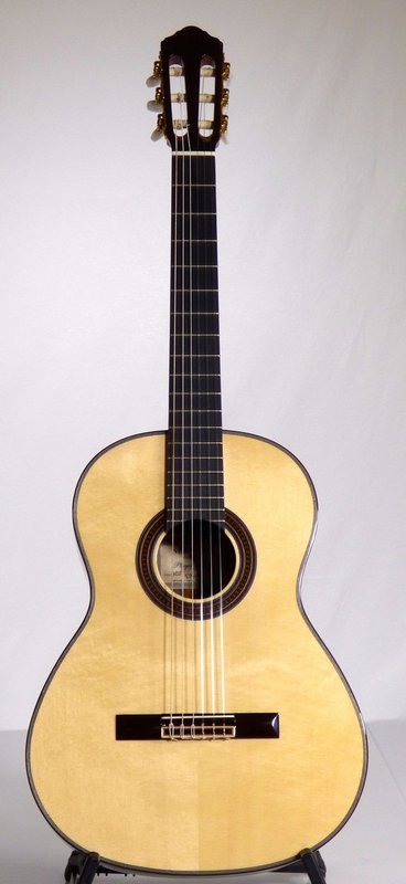 Kenny Hill P615 - ¾ Size Classical Guitar - All solid wood, Spruce top, Indian Rosewood Back/Sides