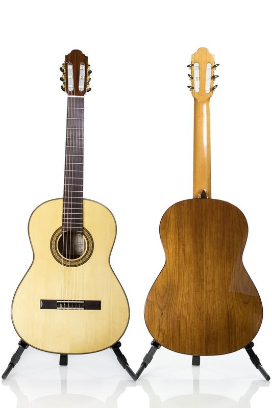 Francisco Navarro Solid Spruce Top - Student Model Classical Guitar - 630mm