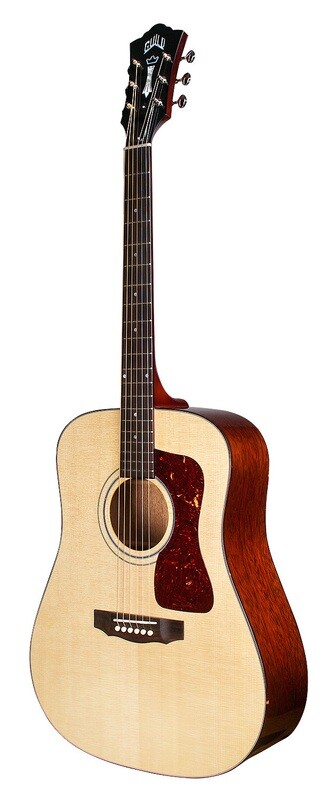 Guild D-40 Traditional - USA - All Solid Sitka Spruce/African Mahogany - Natural