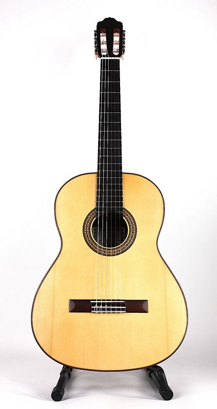 Guitarras Estevé 3Z - Satin - Spruce/Ziricoté - 650mm Guitarras Estevé 3Z - Satin - Spruce/Ziricoté - 650mm