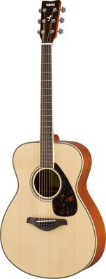 Yamaha FS820 - Concert Size - Solid Spruce top/Mahogany b/s - Acoustic Guitar Yamaha FS820 - Concert Size - Solid Spruce top/Mahogany b/s - Acoustic Guitar