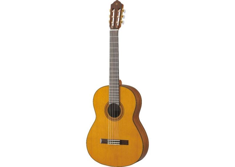 Yamaha CG162C - Solid Cedar Top Classical Guitar Yamaha CG162C - Solid Cedar Top Classical Guitar