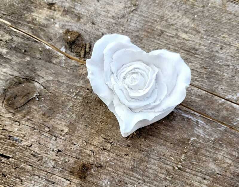 Silikon - Gießform - Kleine Herzrose Silikon - Gießform - Kleine Herzrose