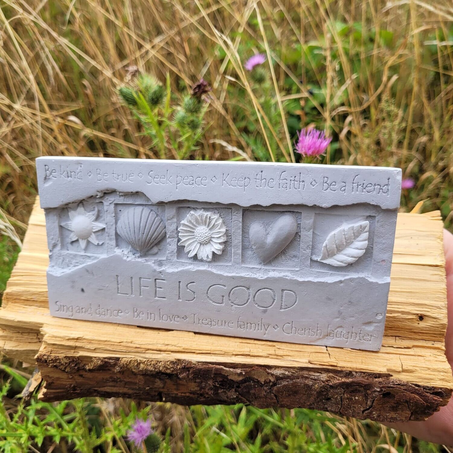 Silikon - Gießform - Dekoschild "LIFE IS GOOD"