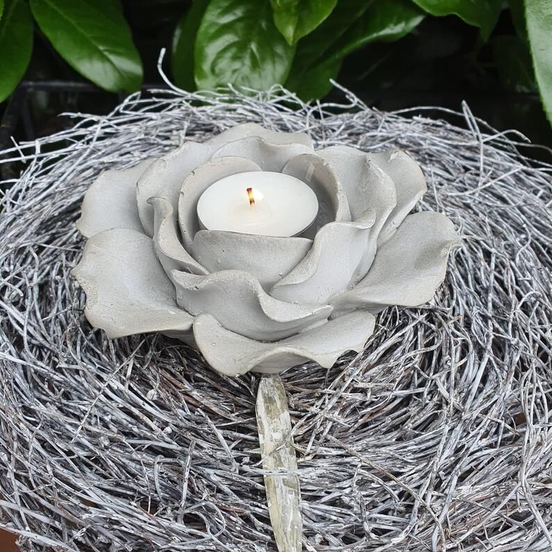 Silikonform - Gießform - Teelichthalter Silikonform - Gießform - Teelichthalter "ROSE"