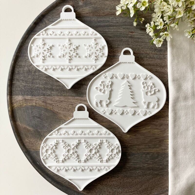 Silikon - Gießform - Weihnachtskugeln - 3 Varianten Silikon - Gießform - Weihnachtskugeln - 3 Varianten