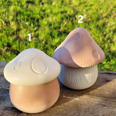 Silikon – Gießform - Fliegenpilzdose - 2 Modelle zur Wahl Silikon – Gießform - Fliegenpilzdose - 2 Modelle zur Wahl