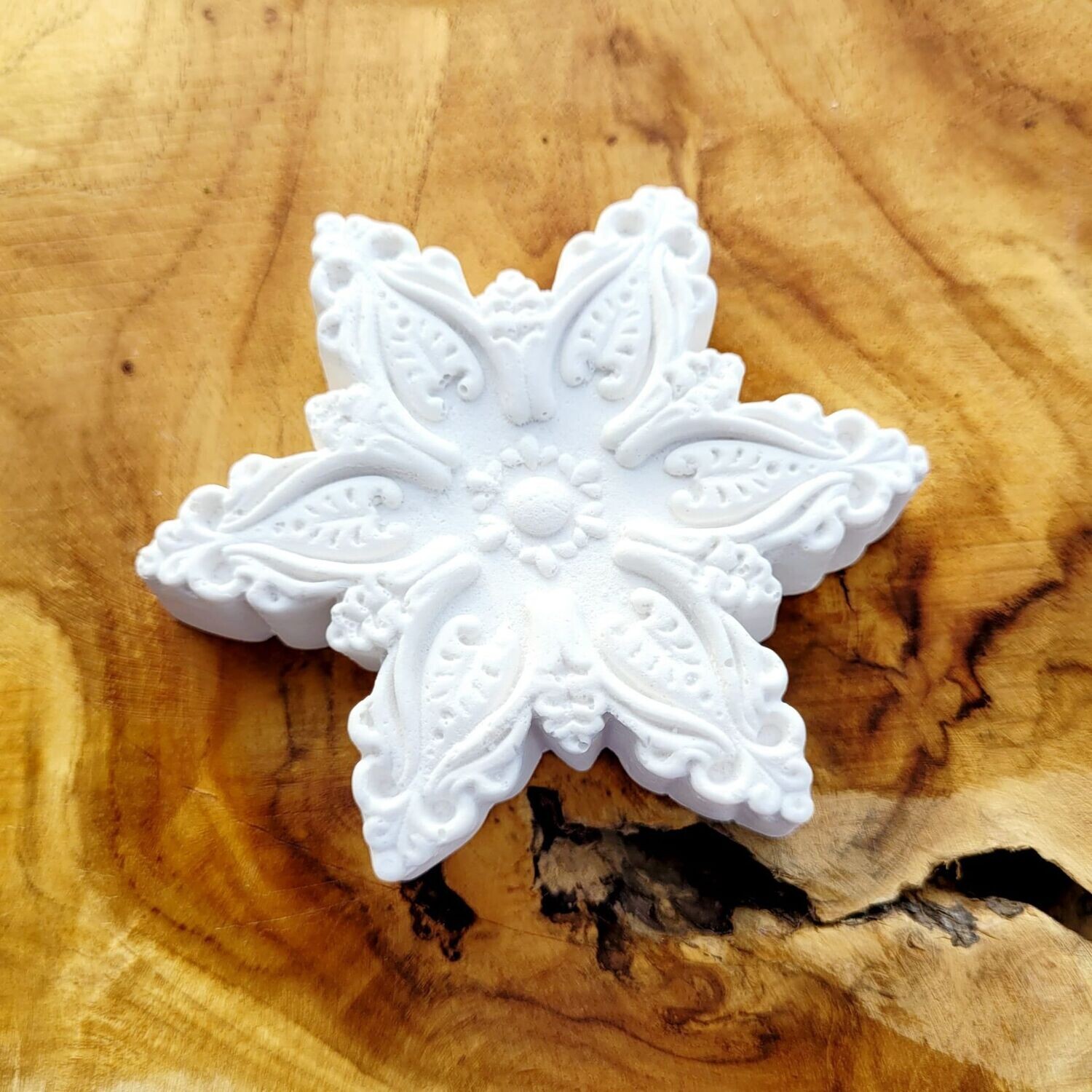 Silikon - Gießform - Stern – Schneeflocke – Blumenmuster – zum aufhängen