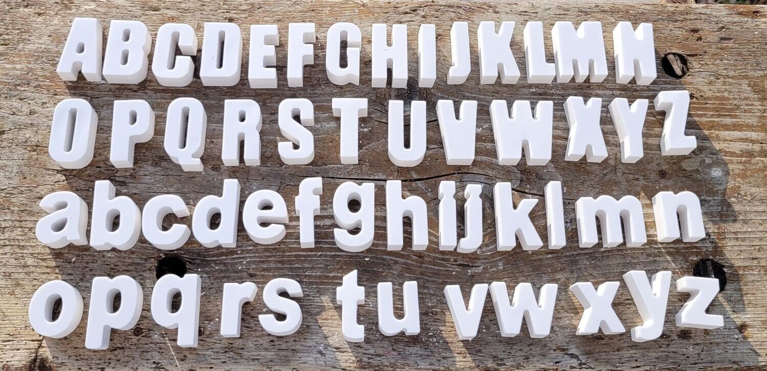 Silikon - Gießform - Matte Klein/Großbuchstaben, Matte Klein/Großbuchstaben: 80065 Kleinbuchstaben H/T 4-6 x 2,2 cm