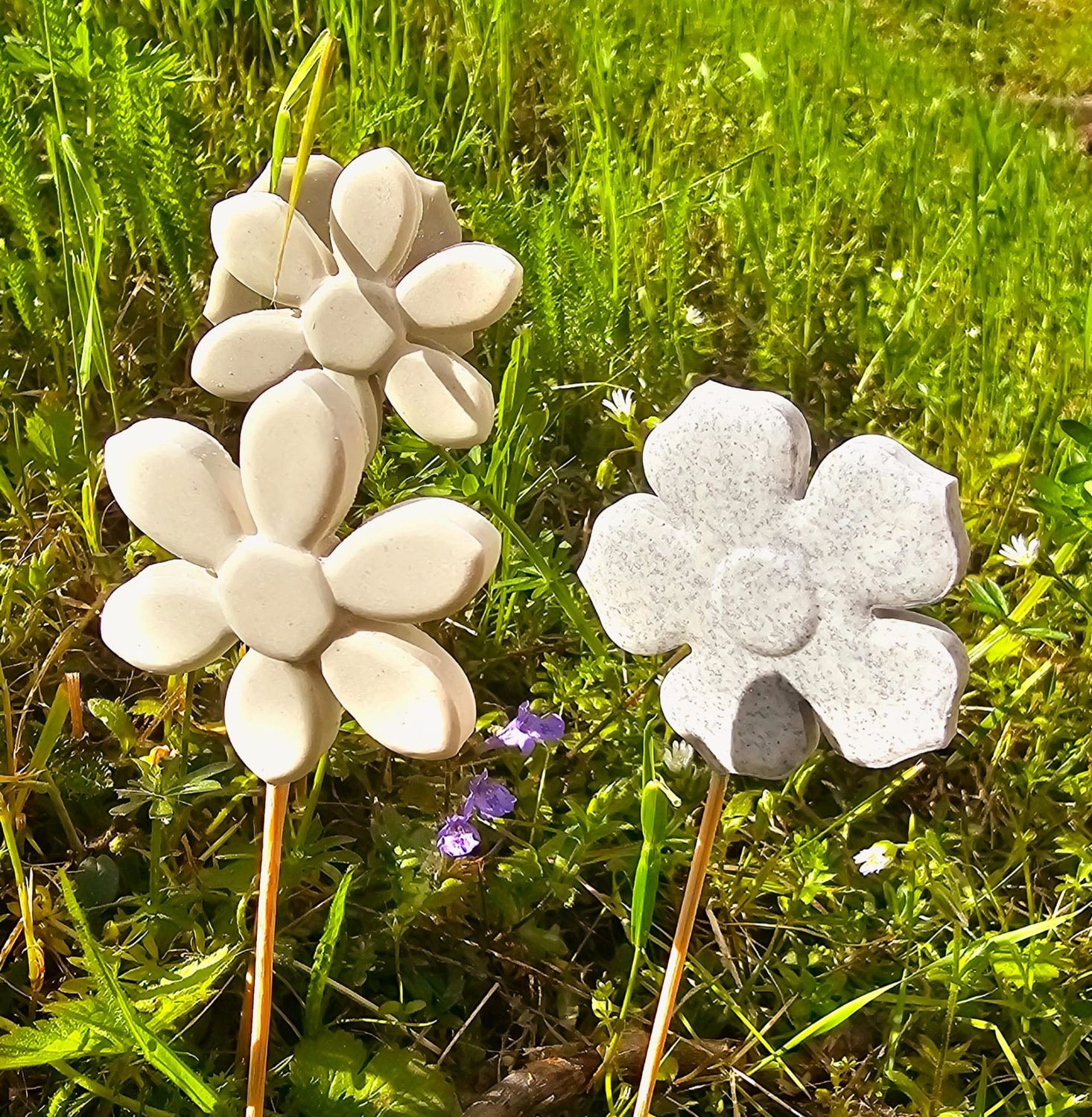 Silikon - Mehrfach - Gießform - Matte je 6 Blumen für Dekostecker