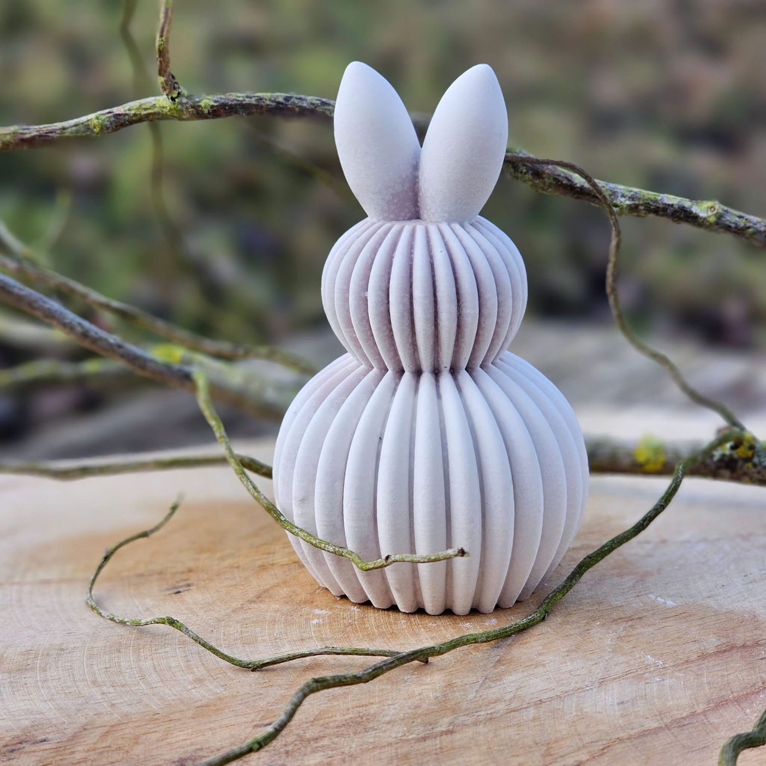 Silikon - Gießform -  Osterhasen im Streifendesign- Mathilda und Milo, Osterhasen im Streifendesign: 10241 Hase 1 Mathilda H/Ø: 9 x 5,8 cm