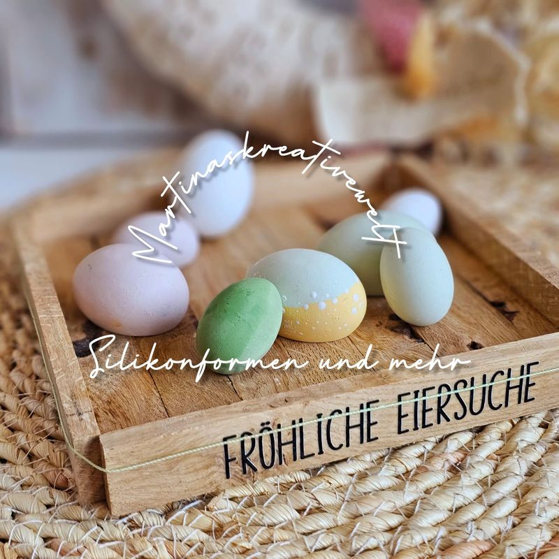 Silikon - Gießform - Kleine liegende Eier in 2 Größen Silikon - Gießform - Kleine liegende Eier in 2 Größen