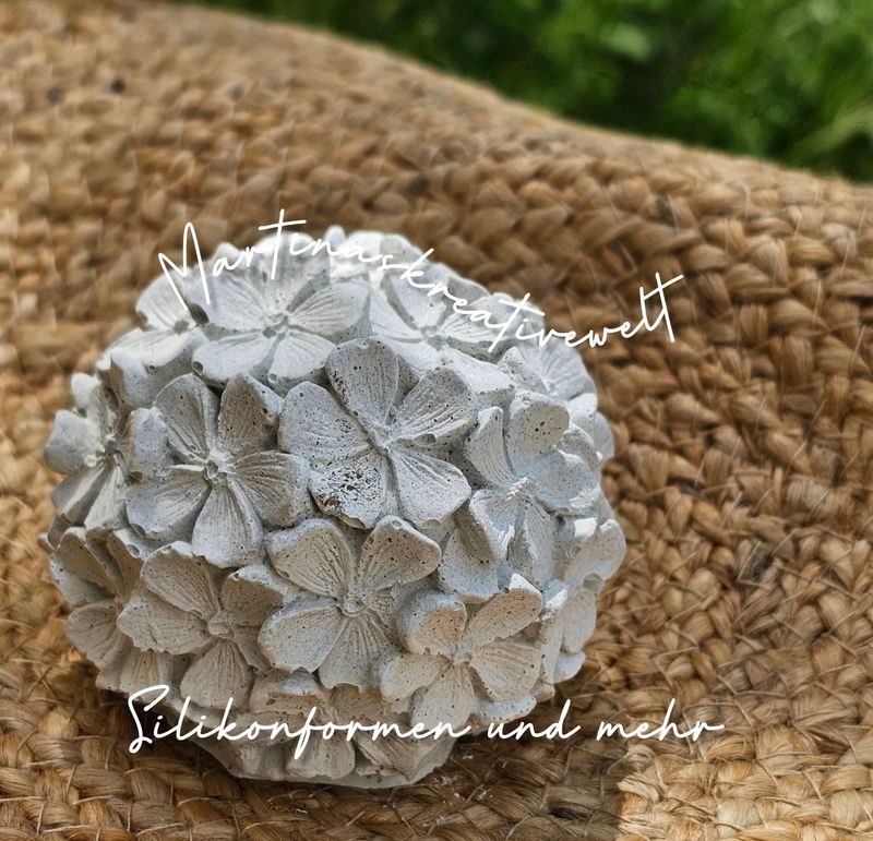 Silikon – Gießform - Blumenkugel Silikon – Gießform - Blumenkugel" in 2 Größen