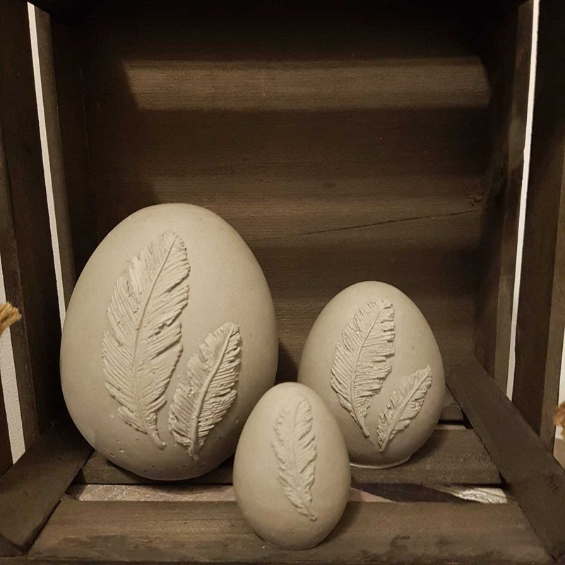 Silikon - Gießform - Osterei mit Federn in 3 Grössen Silikon - Gießform - Osterei mit Federn in 3 Grössen