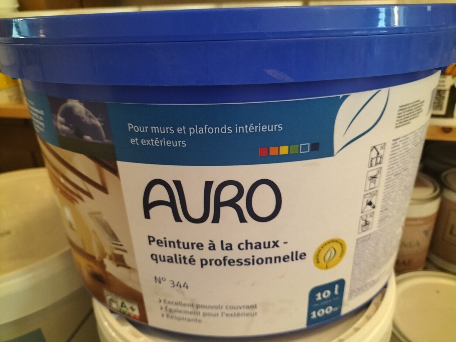 AURO N° 344 peinture a la chaux murs et plafond int 5L pour 50m² en 1 couche