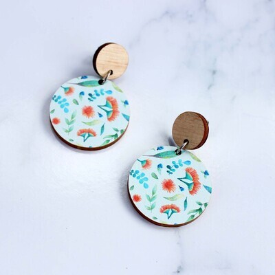 Round gum blossom floral wooden earrings