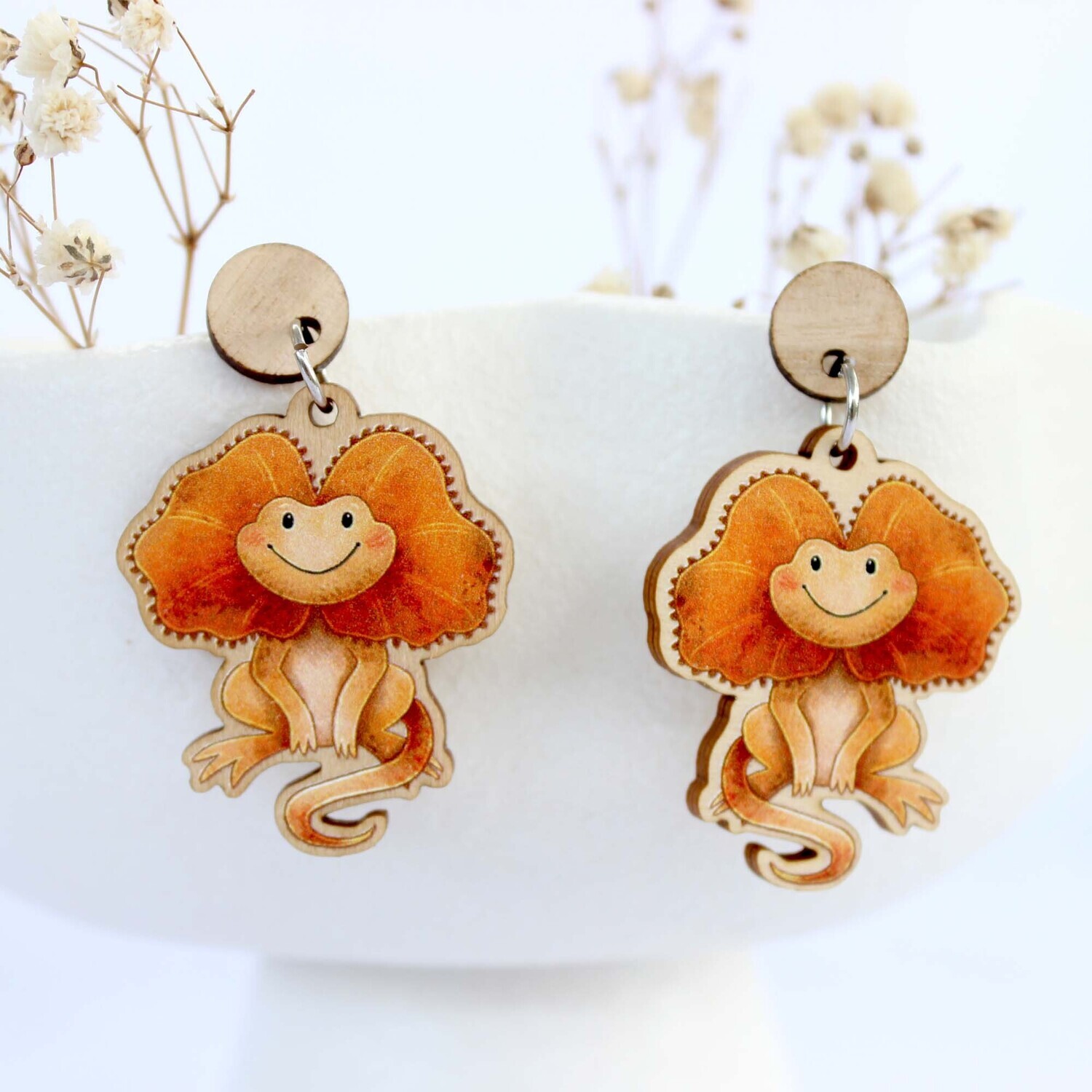 Frillneck Lizard wooden earrings Frillneck Lizard wooden earrings