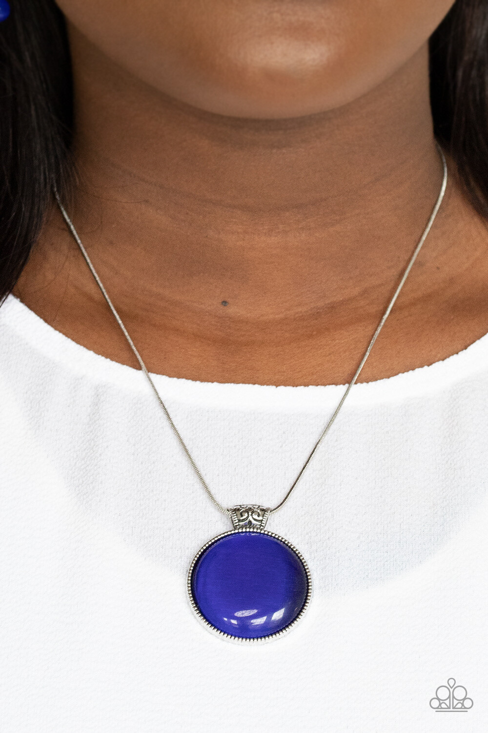 Look Into My Aura - Blue / Red