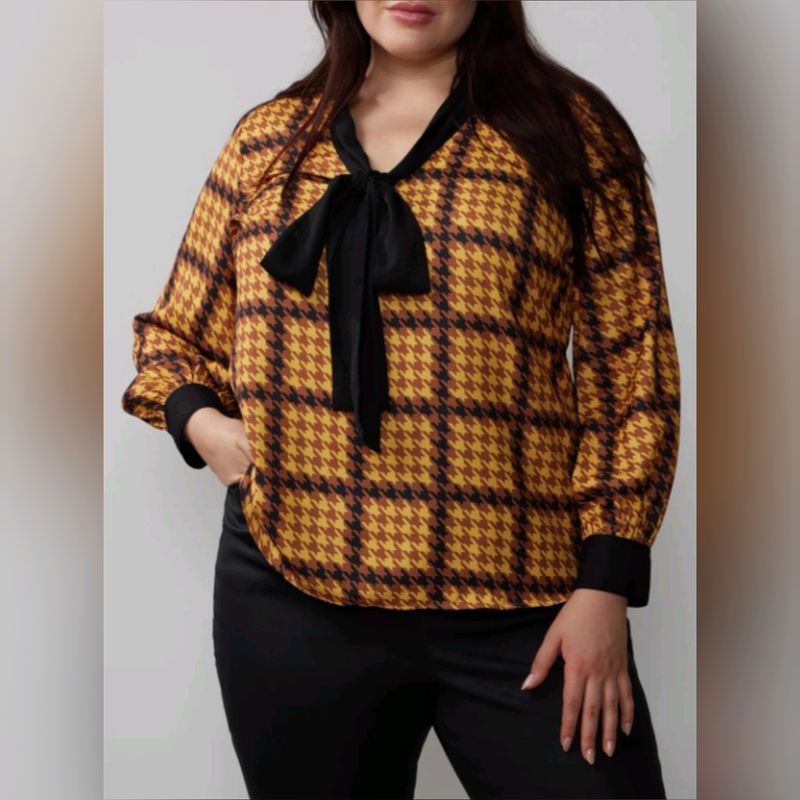 Plus-Size Tie Neck Front blouse
