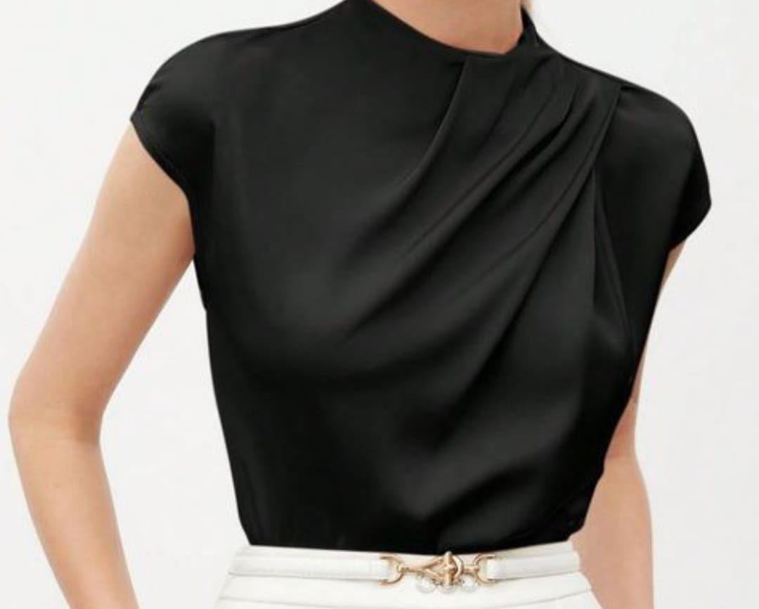  Solid Color Simple Pleated Design Shirt