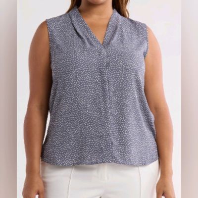 V-Neck Shell top