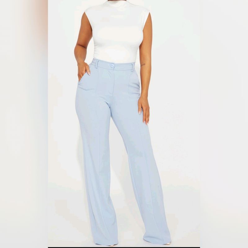  Wide Leg Belted Pants