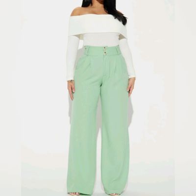  Wide Leg Belted Pants