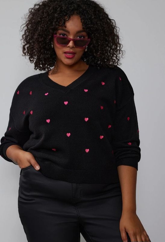 Plus-Size Long Sleeve Heart Pullover Sweater 
