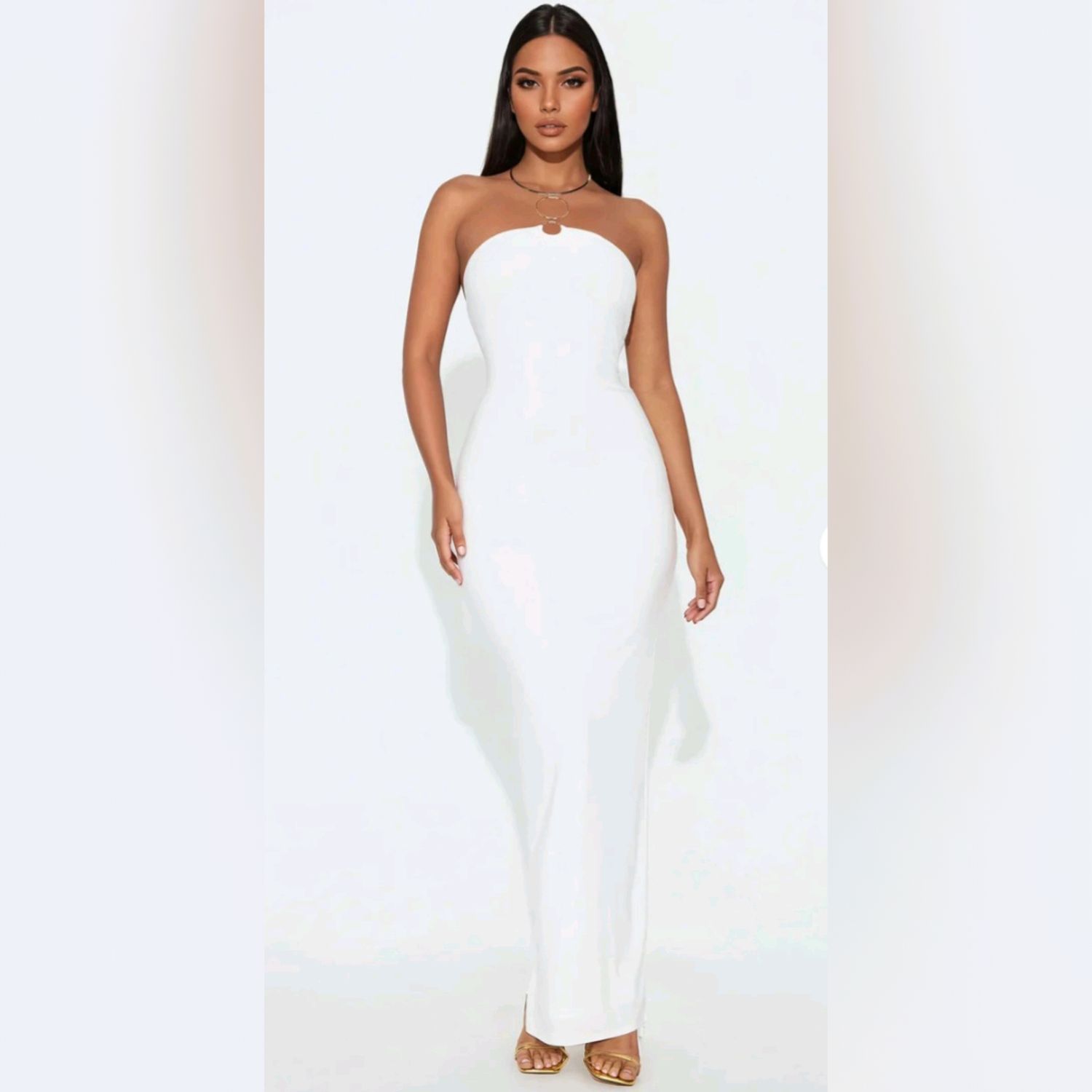 Elegance Necklace Halter Maxi Dress