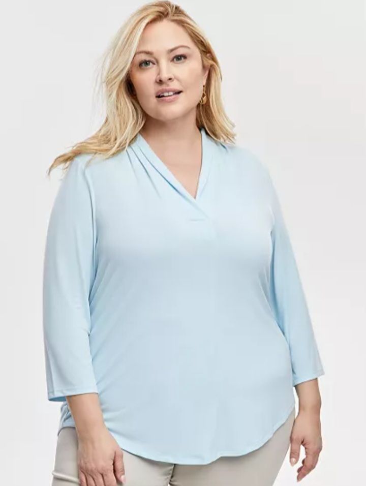 Simply Sleek Top