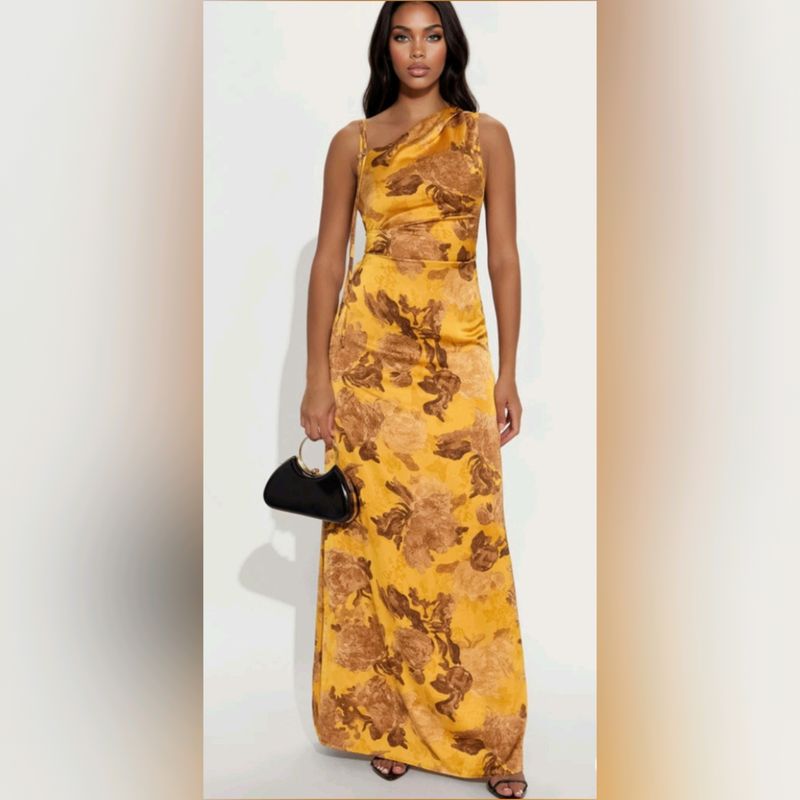 Chic Straight-Cut Maxi Dress – Slim Fit