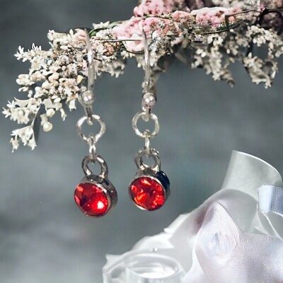 Capture Your Chic Earring Collections