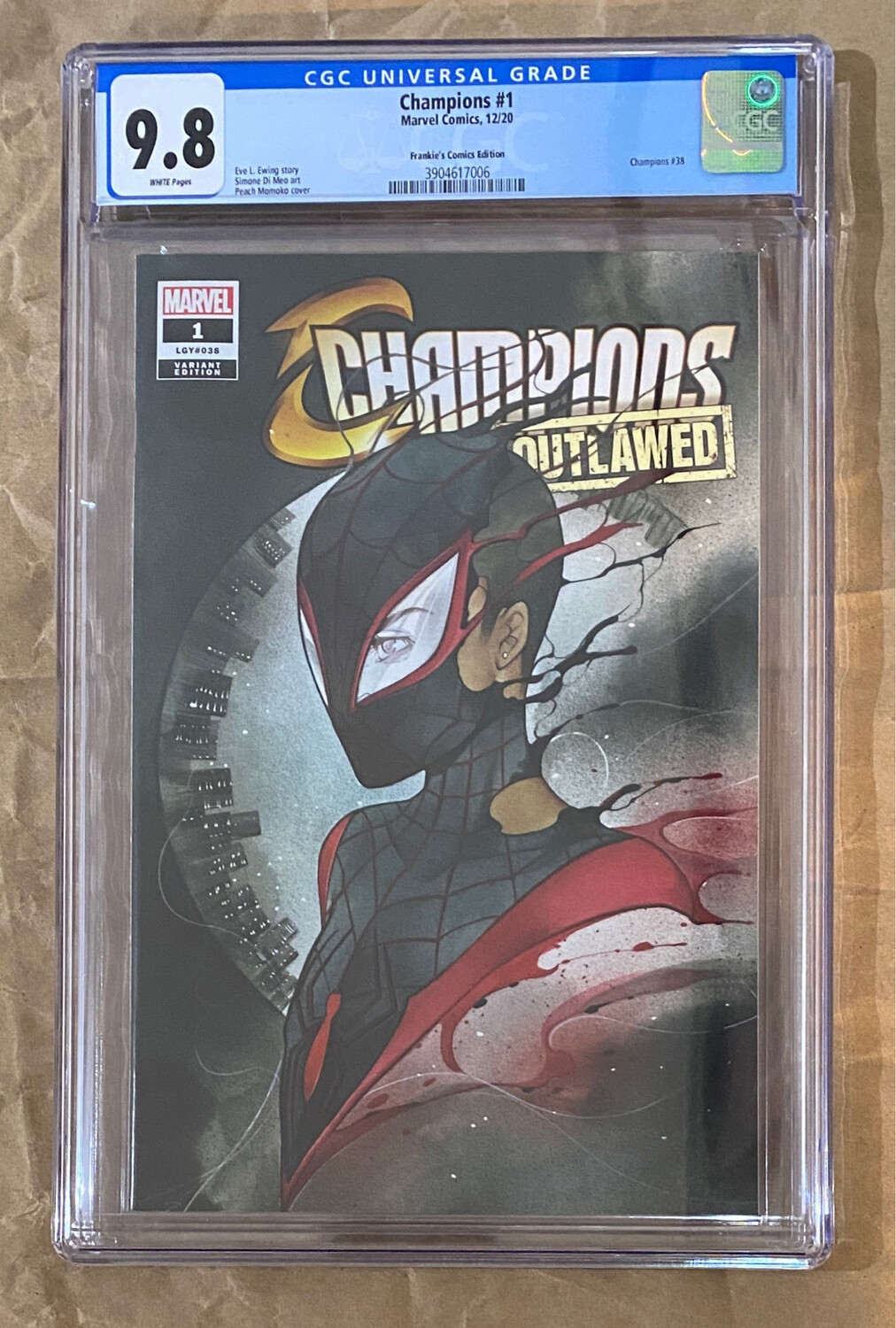 Champions #1 - Frankie&#39;s Comics Exclusive - CGC 9.8