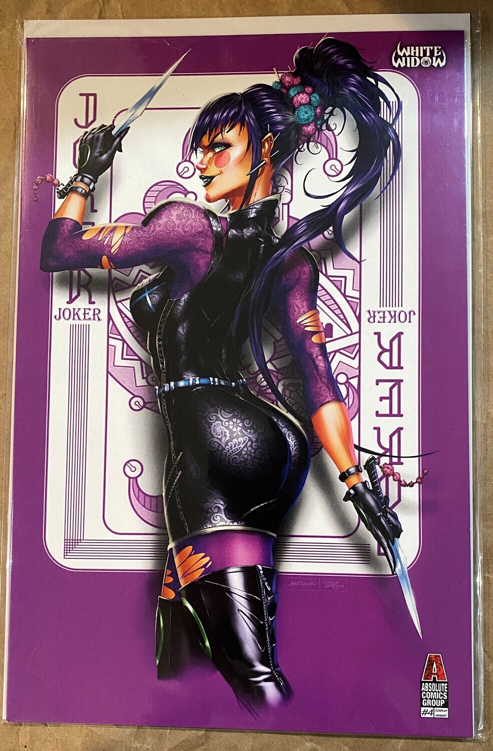 White Widow #4 - Punchline Cosplay Trade