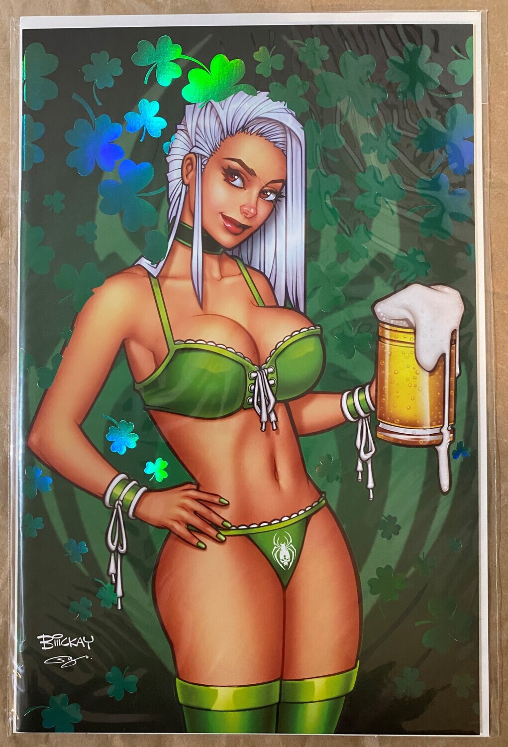 White Widow #4 - Saint Patrick&#39;s Virgin Holofoil