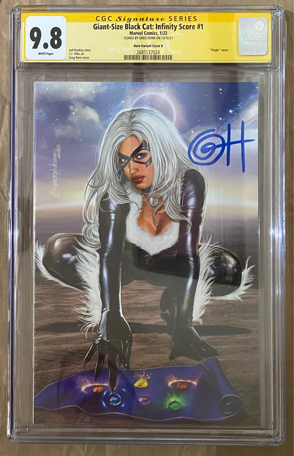 Giant-Size Black Cat: Infinity Score #1 - Greg Horn - Virgin Exclusive - CGC 9.8 (Signature Series)
