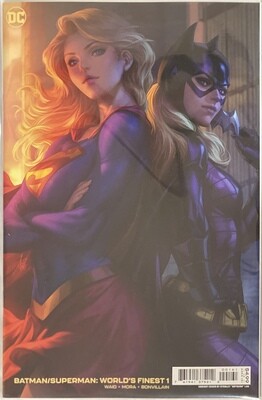 Batman/Superman: Worlds Finest #1 - Supergirl &amp; Batgirl Card Stock Variant