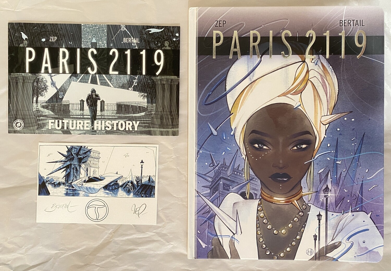 Paris 2119 - Peach Momoko Hardcover Exclusive + Kickstarter Stretch Goals