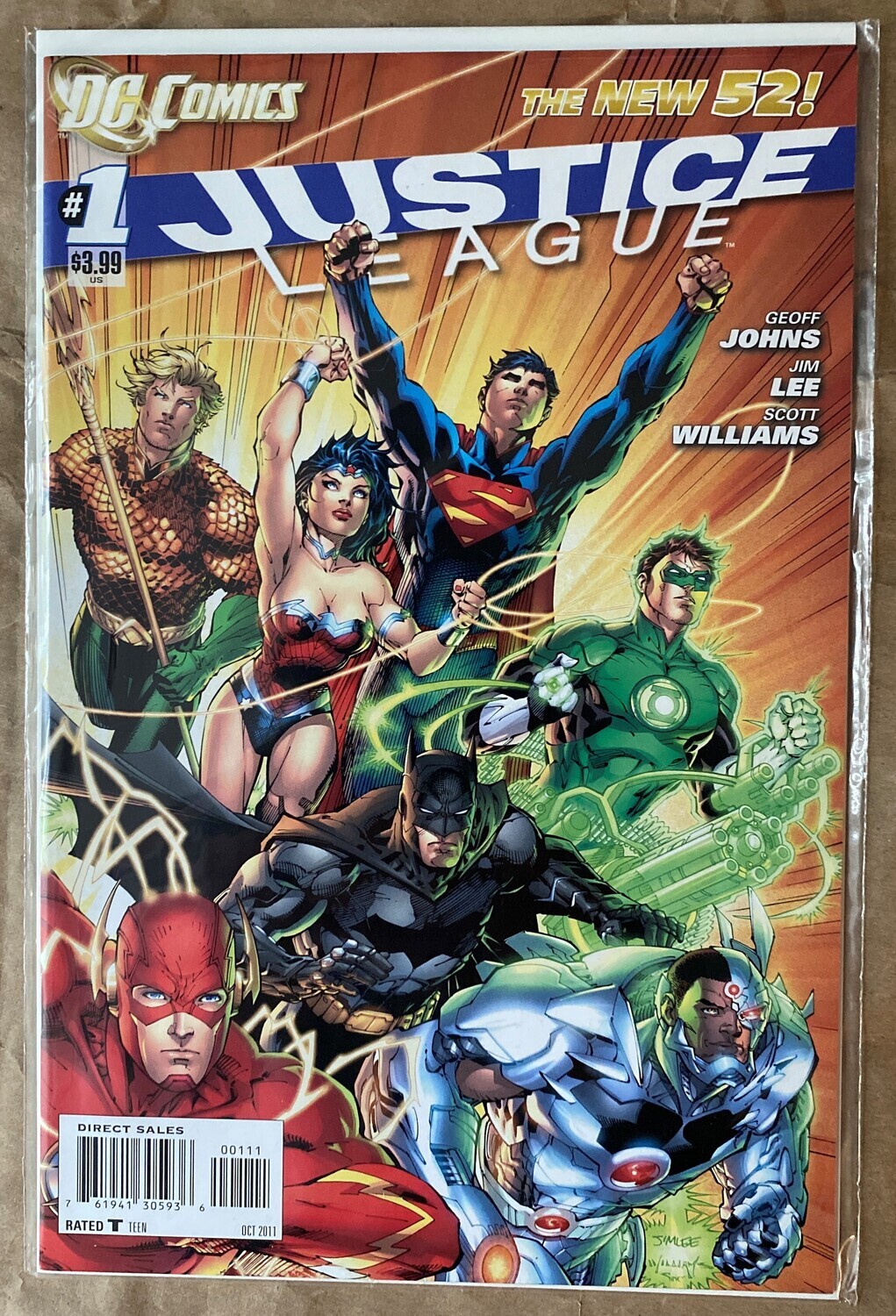 Justice League #0 - 37 - New52 First Print Run (Includes #12 - Superman / Wonder Woman Kiss Cover)