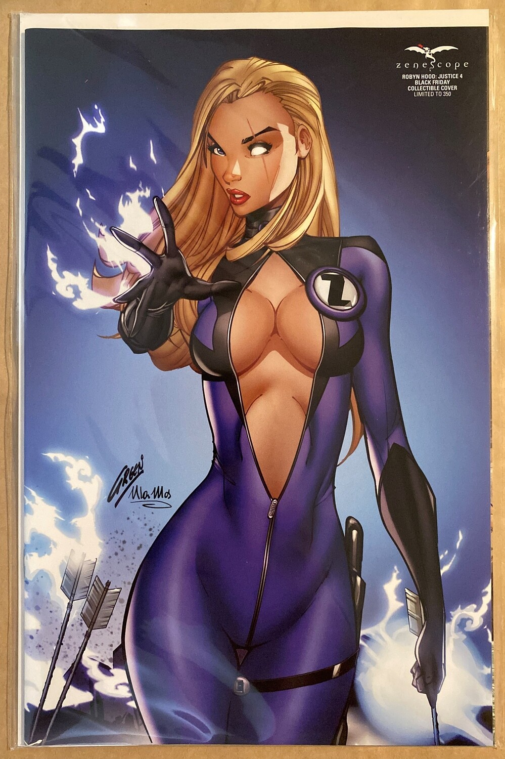 Robyn Hood: Justice #4 - Black Friday Sue Storm Cosplay Exclusive