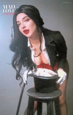 Ladies of Cosplay: Daria #13 - Zatanna Virgin Metal Exclusive