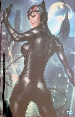 Catwoman Uncovered #1 - Stanley "Artgerm" Lau Foil Exclusive