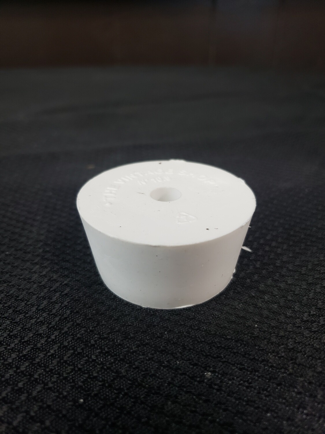 Rubber stopper #10, With hole