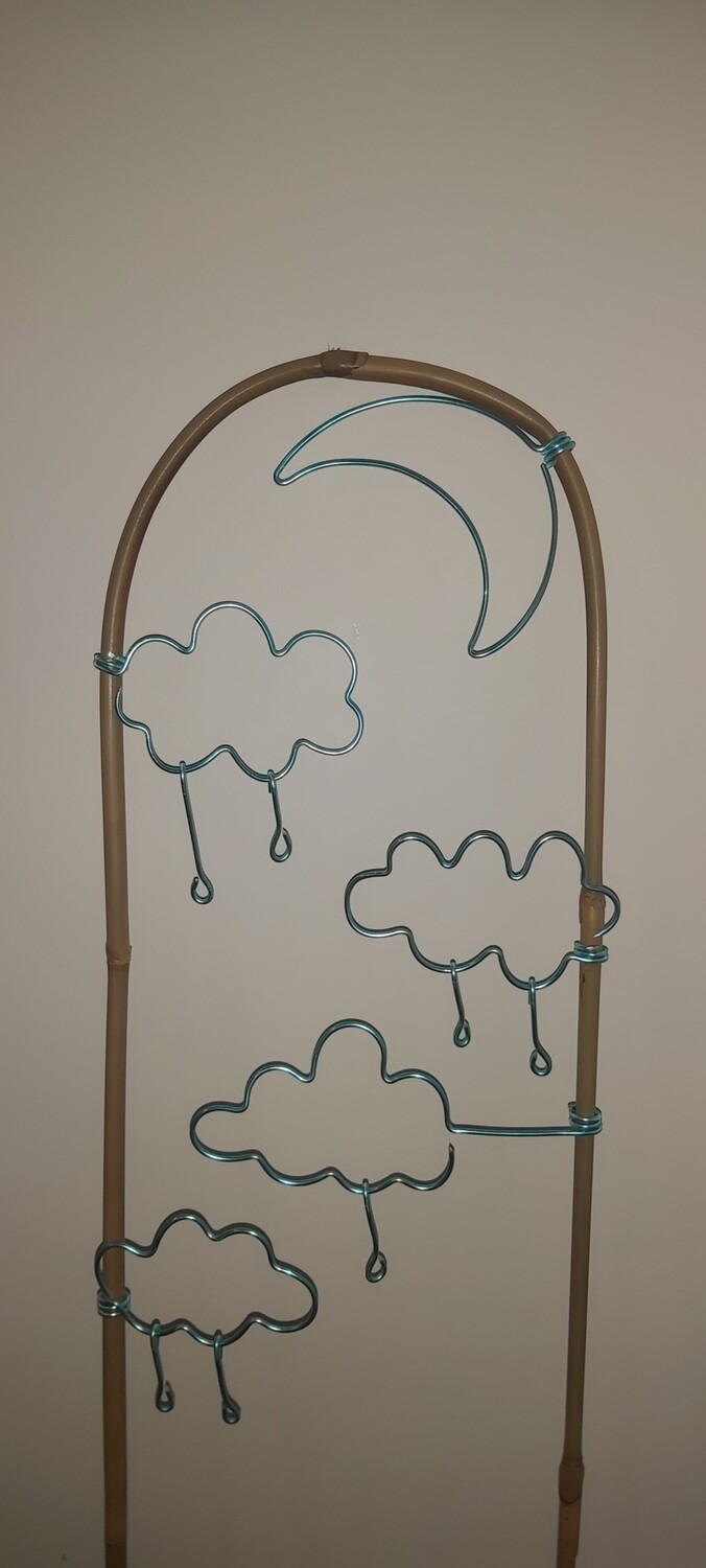 Singing in the rain Bamboo U-cane Trellis