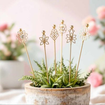 Stickin’ with Style: Plant Supports &amp; Decor