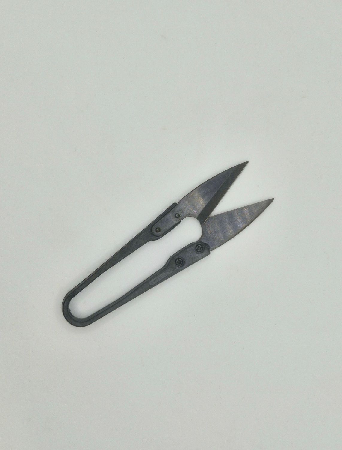 Black snippers