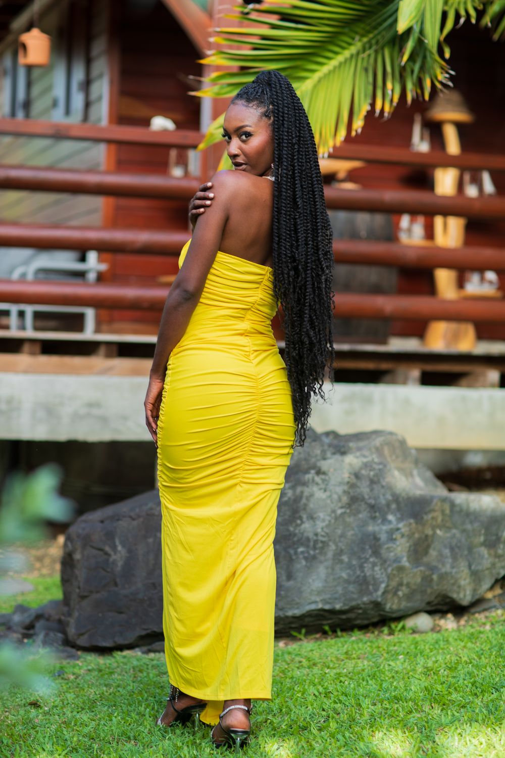 HELLO YELLOW DRESS